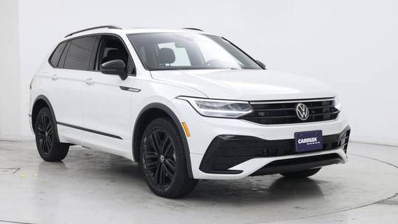 VOLKSWAGEN TIGUAN 4MOTION 2022 3VV8B7AX7NM092716 image